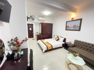 Posezení v ubytování Hotel Đông Nhi