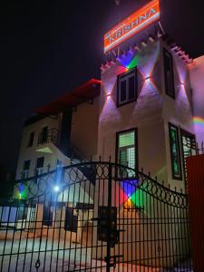 Hoone, kus hotell asub