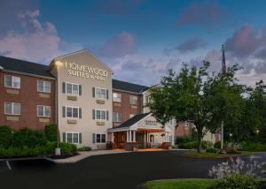 d'une représentation d'un hôtel avec un panneau de surfaces creuses dans l'établissement Homewood Suites by Hilton Boston/Andover, à Andover