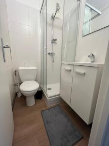 Ένα μπάνιο στο Studio Cosy et idéalement placé