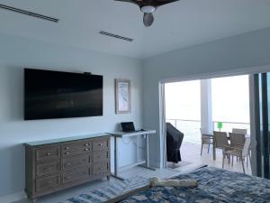 Televiisor ja/või meelelahutuskeskus majutusasutuses You will never want to leave