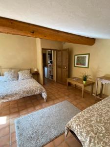 Φωτογραφία από το άλμπουμ του B&B suite - 47 m2 - pool, terraces, view σε Vinsobres