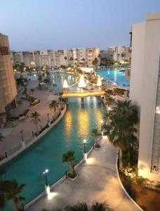 Bazén v ubytování Folla Monastir Palm Lake Resort nebo v jeho okolí