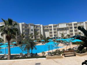 Bazén v ubytování Folla Monastir Palm Lake Resort nebo v jeho okolí