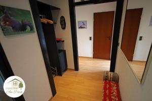 Fotografie z fotogalerie ubytování Großzügige Wohnung am Comberg-Park v destinaci Mettmann