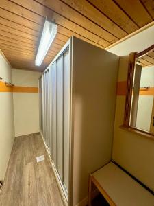 Zdjęcie z galerii obiektu SKILL Mountain Lodge - Ski und Bike Hostel im Sommer mit JOKER CARD w Saalbach Hinterglemm