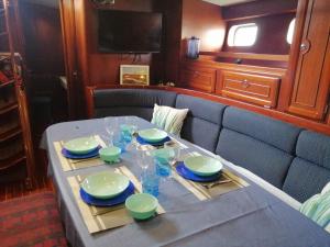 Posezení v ubytování 73ft Family Sailing Yacht with Crew - all inclusive