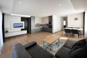 Kuchyň nebo kuchyňský kout v ubytování Apartmány Virbo