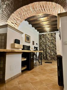 Kuchyň nebo kuchyňský kout v ubytování Koru House Ariccia