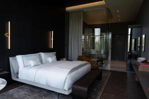 Postel nebo postele na pokoji v ubytování Alexander Hotel