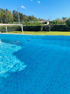 Bazén v ubytování Villa Eagle nebo v jeho okolí