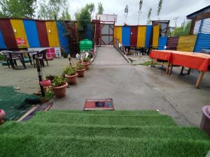 Foto dalla galleria di Hotel New Heaven Canal a Srinagar