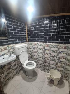 Bagno di Hotel New Heaven Canal