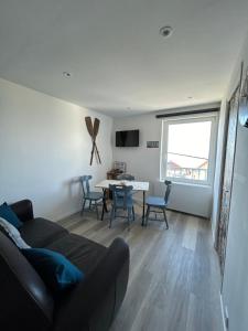 Posedenie v ubytovaní Appartement vue mer.