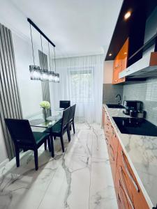 Photo de la galerie de l'établissement SofiApartment, à Oradea