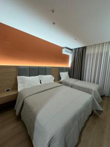 Gallery image of Hotel Lyhnidas in Pogradec