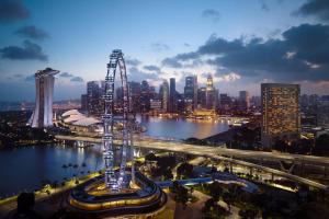 Nespecifikovaný výhled na destinaci Singapur nebo výhled na město při pohledu z hotelu