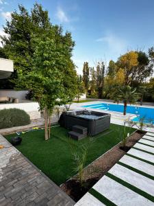 Bazén v ubytování Luxury Villa Magic nebo v jeho okolí