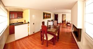 Η κουζίνα ή μικρή κουζίνα στο Living Centro Internacional