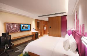 TV/trung tâm giải trí tại Hampton by Hilton Shanghai Hongqiao NECC