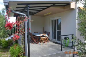 Balkón alebo terasa v ubytovaní Beautiful maisonette (Όμορφη μεζονέτα)