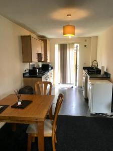 Dining area sa apartment