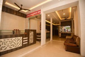 Lobbyen eller receptionen på Hotel Khajanchi