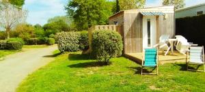 Zahrada ubytování CAMPING LES EMBRUNS 3*