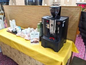Set per la preparazione di tè e caffè presso Yokote Central Hotel