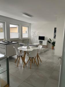 Μια τηλεόραση ή/και κέντρο ψυχαγωγίας στο City Loft