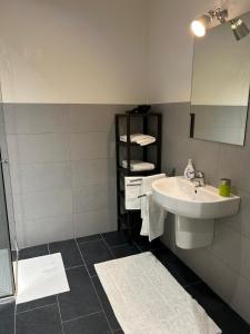 Ένα μπάνιο στο Casa Juvarra