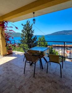 Φωτογραφία από το άλμπουμ του SeaView Zelenika στο Χέρτσεγκ Νόβι