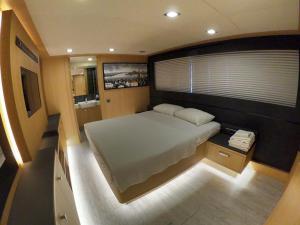 Voodi või voodid majutusasutuse Seara Yachting toas