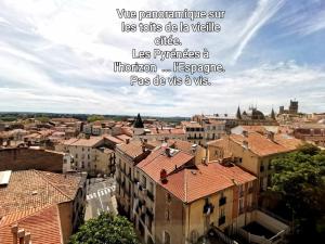 Nespecifikovaný výhled na destinaci Béziers nebo výhled na město při pohledu z apartmánu