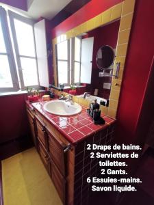 Fotografie z fotogalerie ubytování Studio Non Fumeur 38m2 calme, confort, ascenseur v destinaci Béziers