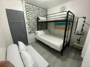 Postel nebo postele na pokoji v ubytování Casa S Ocampo + 22 fotografií