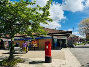 Foto Bristolis asuva majutusasutuse Totterdown's Modern & Vintage inspired Home galeriist
