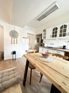 Kuchyň nebo kuchyňský kout v ubytování Apartmán JP