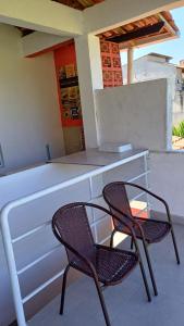 Minicasa Show, 27m², com churrasqueira e varanda!的阳台或露台