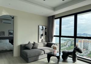 Posezení v ubytování DD Condominium 2Bedroom Sea view Georgetown Penang