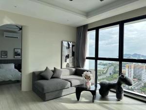 Posezení v ubytování DD Condominium 2Bedroom Sea view Georgetown Penang