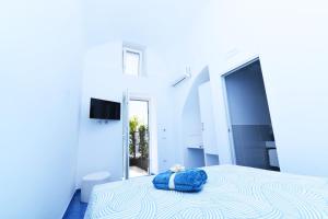 Postel nebo postele na pokoji v ubytování Blue View Luxury Rooms