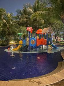 Kolam renang di atau dekat dengan Skyhouse BSD 3BR - Beside AEON, Near ICE