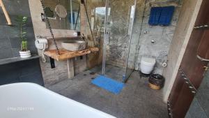 Bagno di Quick Stop Inn