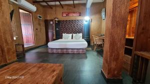 Letto o letti in una camera di Quick Stop Inn