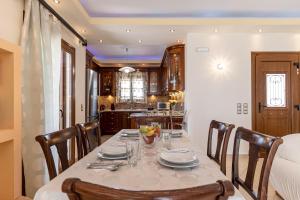 Galería fotográfica de Gavriella House en Mélanes