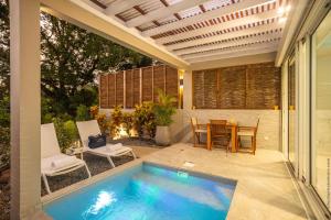Bassein majutusasutuses Cocoonhuts Résidences Martinique või selle lähedal