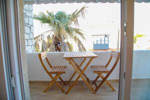 A balcony or terrace at LONDİA OTEL