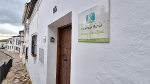 Certyfikat, podpis lub inny dokument wystawiony w obiekcie Mi pequeña Abril