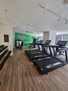 Fitnesscentret og/eller fitnessfaciliteterne på JOY MONTEVIDEO - Apartamento Premium - Servicios de Hotel 5 Estrellas